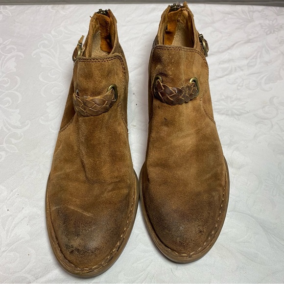 Born Sylvia Suede Leather Boots Beaded Ankle Strap Tobacco Combo 8.5 M Camel - Picture 4 of 13